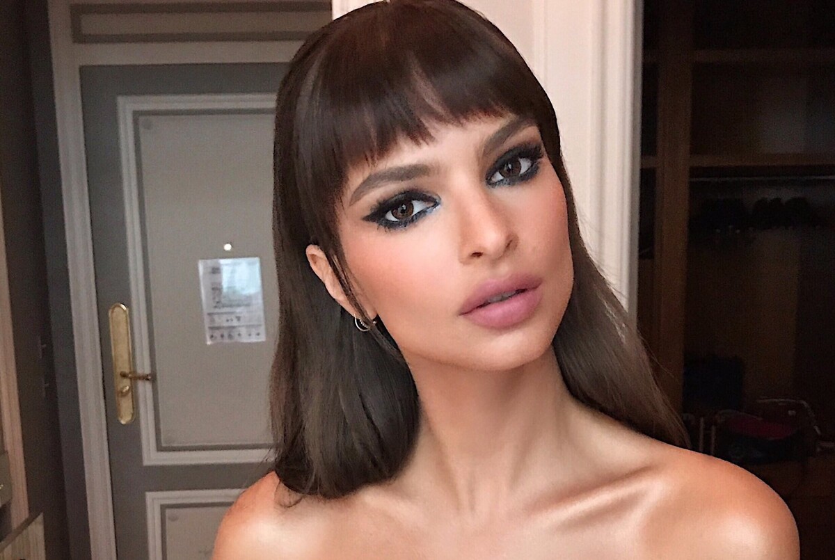 Tagli capelli a caschetto 2023: il nuovo look di Emrata