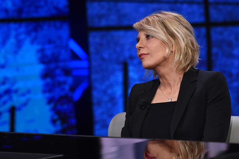 Il dating show di Maria De Filippi continua: le indiscrezioni sulla nuova messa in onda