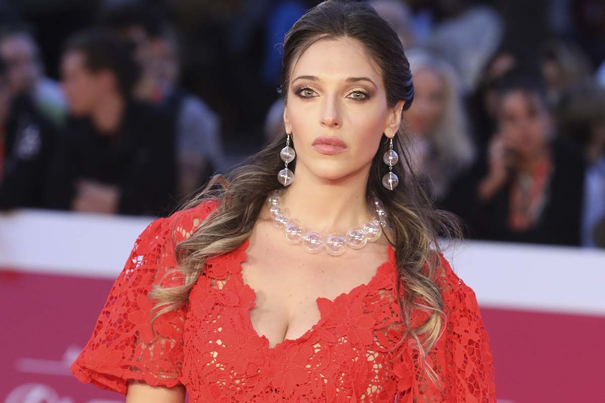 La figlia di Maria Teresa Ruta e la vita con la malattia endometriosica: come si vive e come si gestisce la non possibilità di procreare?