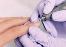 La nail art sfoggiata dalla famosa attrice ha conquistato tutti