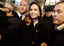 Il figlio di Angelina Jolie si scaglia contro il padre adottivo