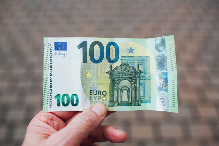 Bonus 100 euro confermato per il 2024: a chi spetta l'ex Bonus Renzi