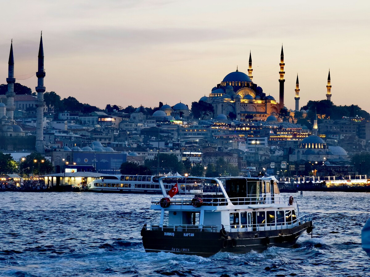 Come vestirsi a Istanbul: consigli per fare la valigia