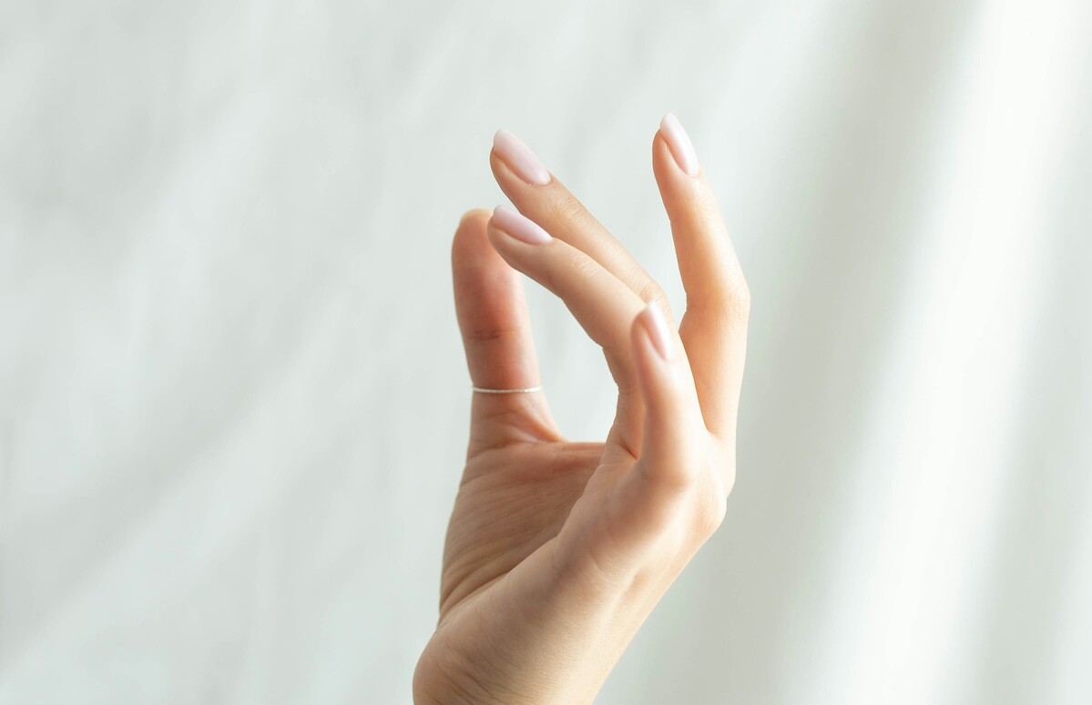 Come far ricrescere le unghie in soli 3 giorni: consigli utili