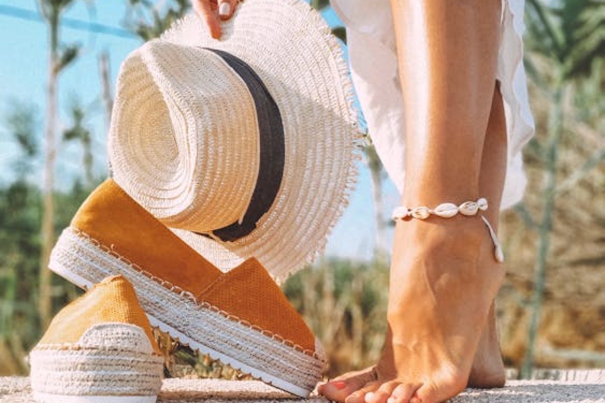 Piedi per l’estate: come prepararli per la spiaggia