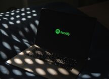 Spotify, testi delle canzoni a pagamento?