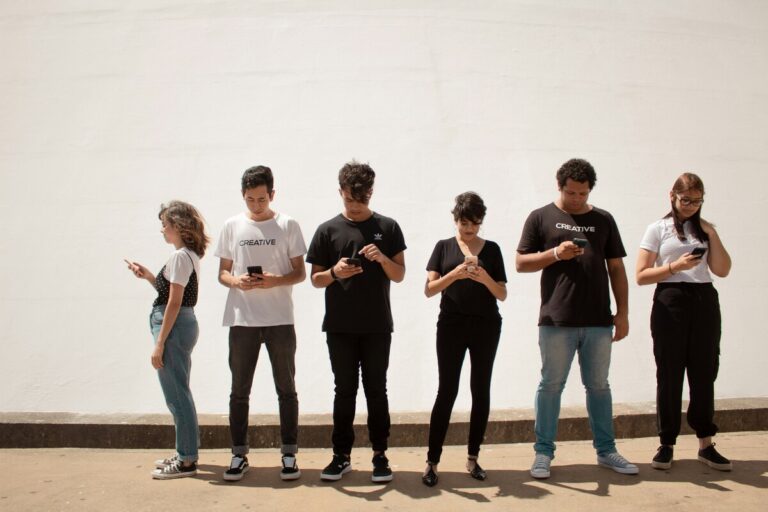 Millennials e Gen Z: punti in comune e differenze