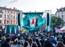 Sfilata di moda durante l'Eurovision 2025 a Basilea