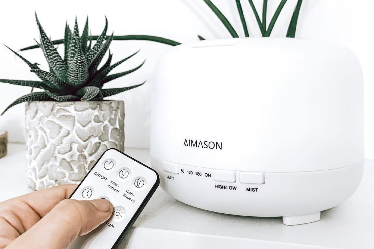 Diffusori smart oli essenziali: comandi e impostazioni Diffusori smart oli essenziali: comandi e impostazioni