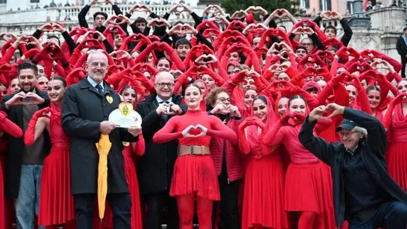 roma la danza diventa voce delle donne mai violenza solo amore risuona sulla scalinata di trinit224 dei monti da Donnemagazine.it roma la danza diventa voce delle donne mai violenza solo amore risuona sulla scalinata di trinit224 dei monti