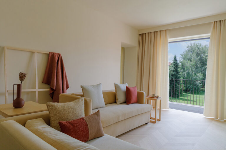 Stile e comfort: guida ai complementi che fanno davvero la differenza