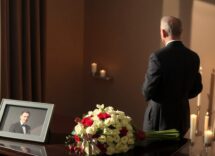 bruce hoeksema piange la scomparsa di valentino garavani un tributo a unicona della moda 1769041818